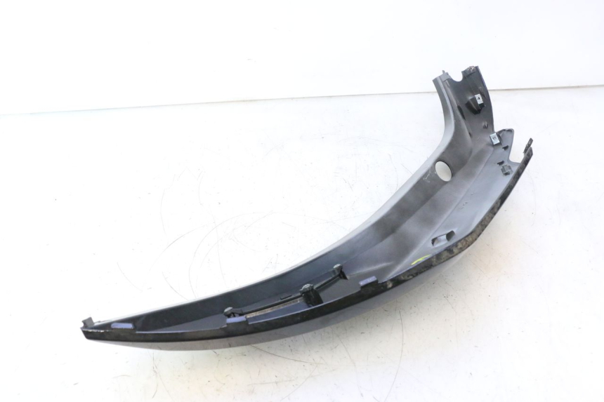 photo de CARENA POSTERIORE DESTRA KYMCO AGILITY CITY 16P 125 (2015 - 2024) - Altra vista dell'articolo