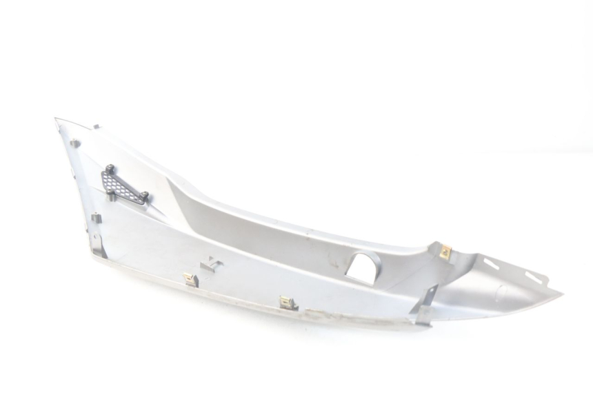 photo de PARAFANGO POSTERIORE DESTRO KYMCO AGILITY CITY 4T 50 (2008 - 2016) - Altra angolazione