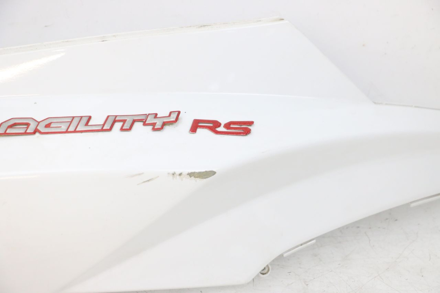 photo de CARENA POSTERIORE DESTRA KYMCO AGILITY RS 4T 50 (2009 - 2013) - Altra vista dell'articolo