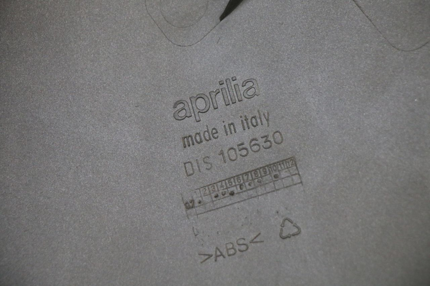 photo de PARAFANGO POSTERIORE DESTRO APRILIA ATLANTIC 125 (2003 - 2009) - Ricambio usato controllato