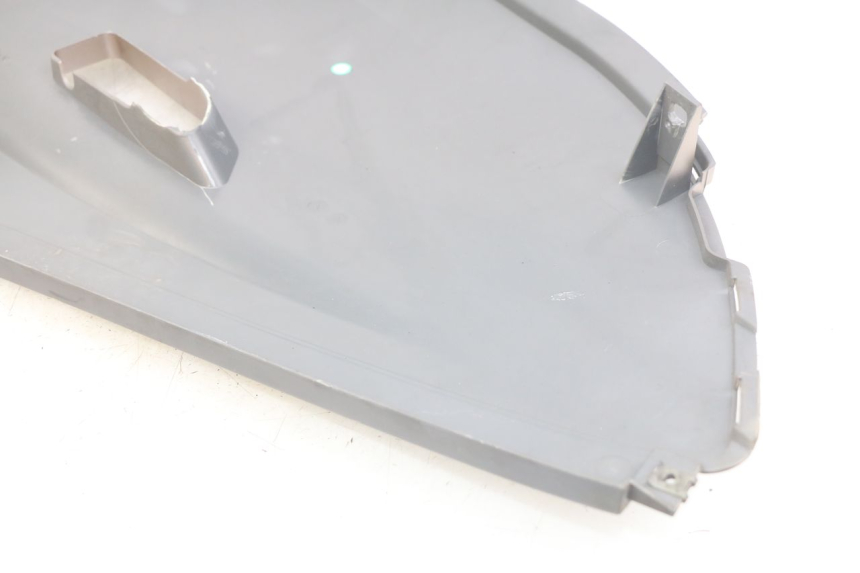 photo de PARAFANGO POSTERIORE DESTRO ECCITY ARTELEC 670 1 (2013 - 2017) - Altra angolazione