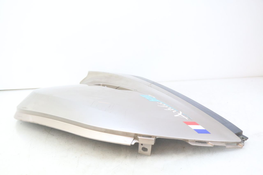 photo de PARAFANGO POSTERIORE DESTRO ECCITY ARTELEC 670 1 (2013 - 2017) - Dettagli dei punti di fissaggio