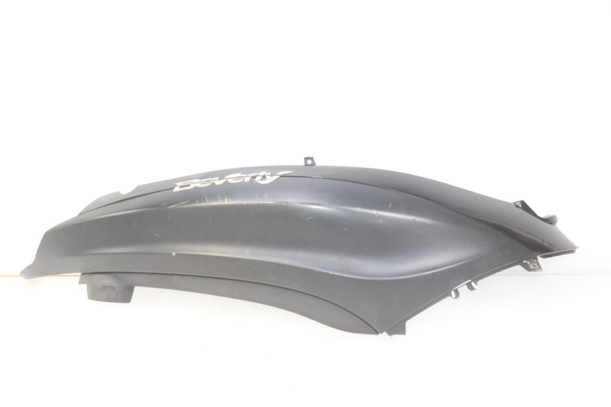 photo de PARAFANGO POSTERIORE DESTRO PIAGGIO BEVERLY 125 (2010 - 2015) - Vista principale