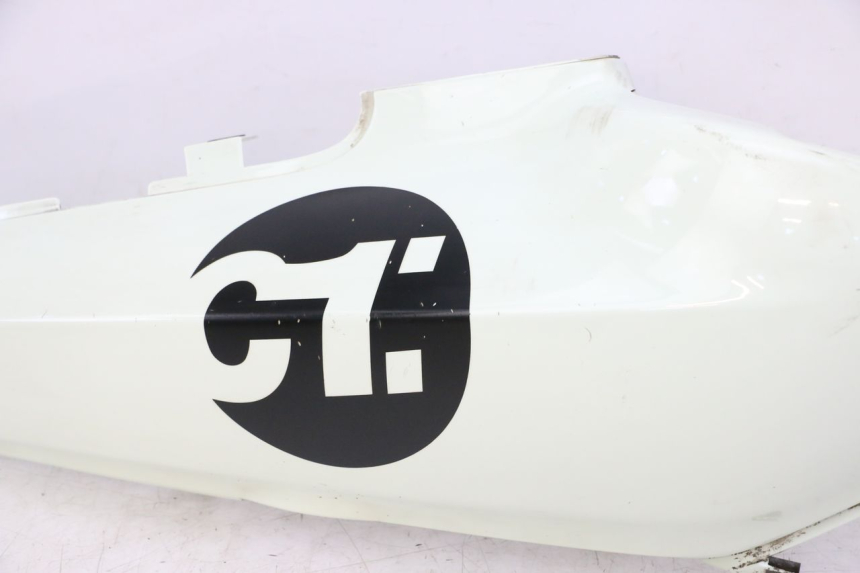 photo de PARAFANGO POSTERIORE DESTRO BMW C1 125 (2000 - 2003) - Zoom sui componenti