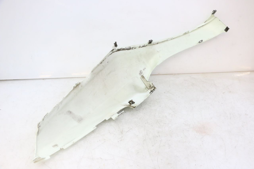 photo de PARAFANGO POSTERIORE DESTRO BMW C1 125 (2000 - 2003) - Zoom sullo stato d'uso