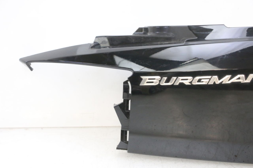 photo de CARENA POSTERIORE DESTRA SUZUKI BURGMAN 125 (2007 - 2014) - Zoom sui componenti