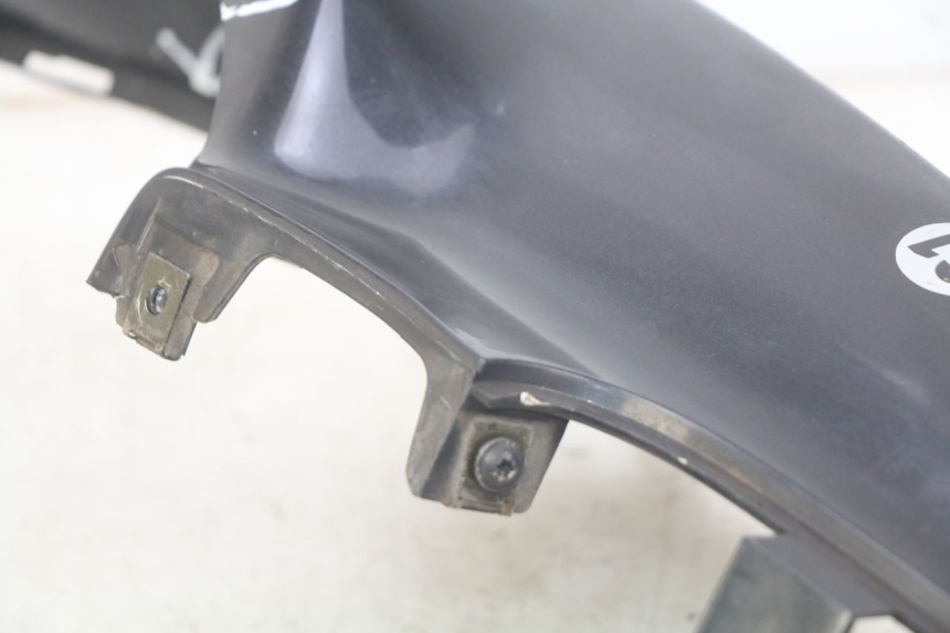 photo de PARAFANGO POSTERIORE DESTRO BMW C1 125 (2000 - 2003) - Altra vista dell'articolo