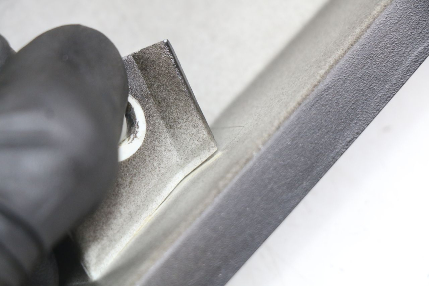 photo de PARAFANGO POSTERIORE DESTRO PEUGEOT CITYSTAR 2T 50 (2018 - 2021) - Dettaglio del componente