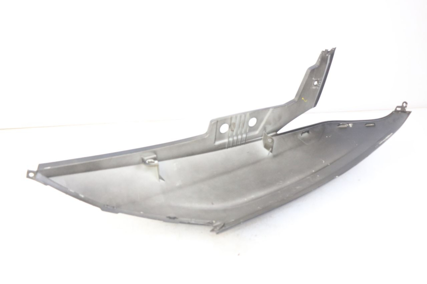 photo de PARAFANGO POSTERIORE DESTRO PEUGEOT CITYSTAR 2T 50 (2018 - 2021) - Vista d'insieme del prodotto