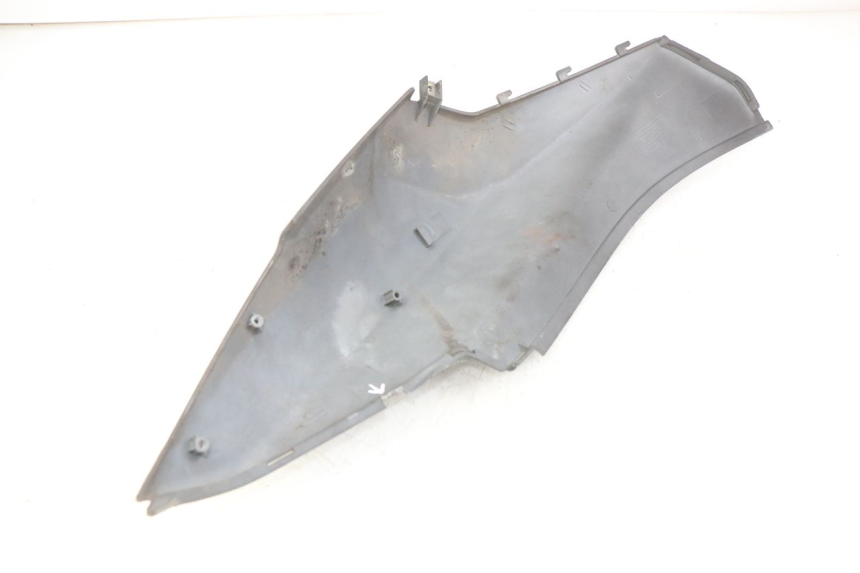 photo de PARAFANGO POSTERIORE DESTRO SYM CROX 4T 50 (2016 - 2023) - Zoom sullo stato d'uso