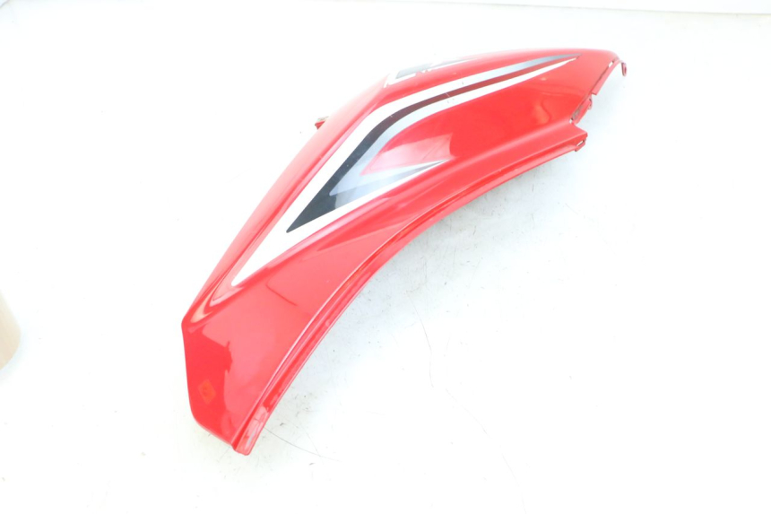 photo de PARAFANGO POSTERIORE DESTRO SYM CROX 4T 50 (2016 - 2023) - Dettagli dei punti di fissaggio