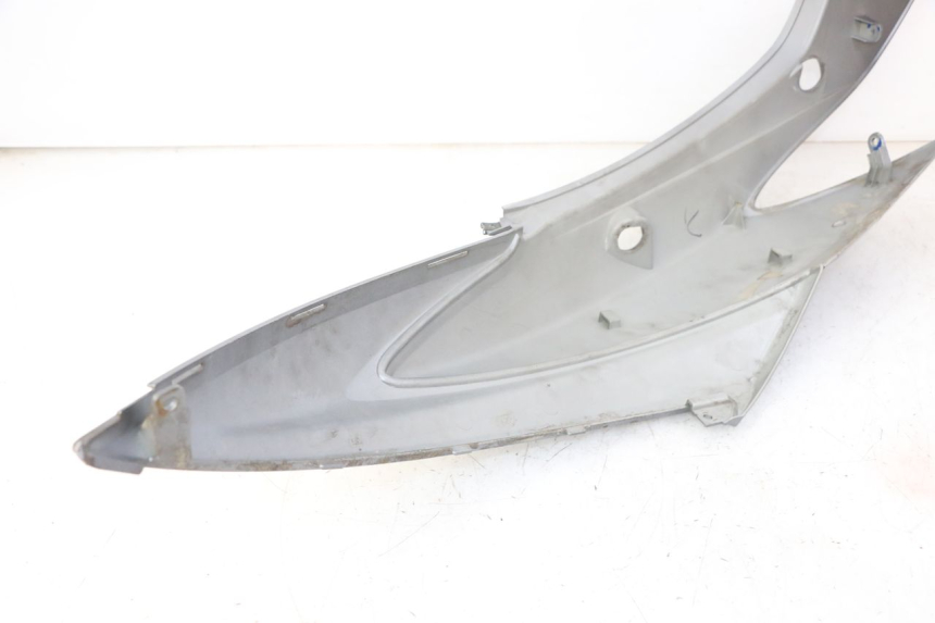 photo de PARAFANGO POSTERIORE DESTRO YAMAHA CYGNUS X INJECTION 125 (2007 - 2013) - Dettaglio del componente