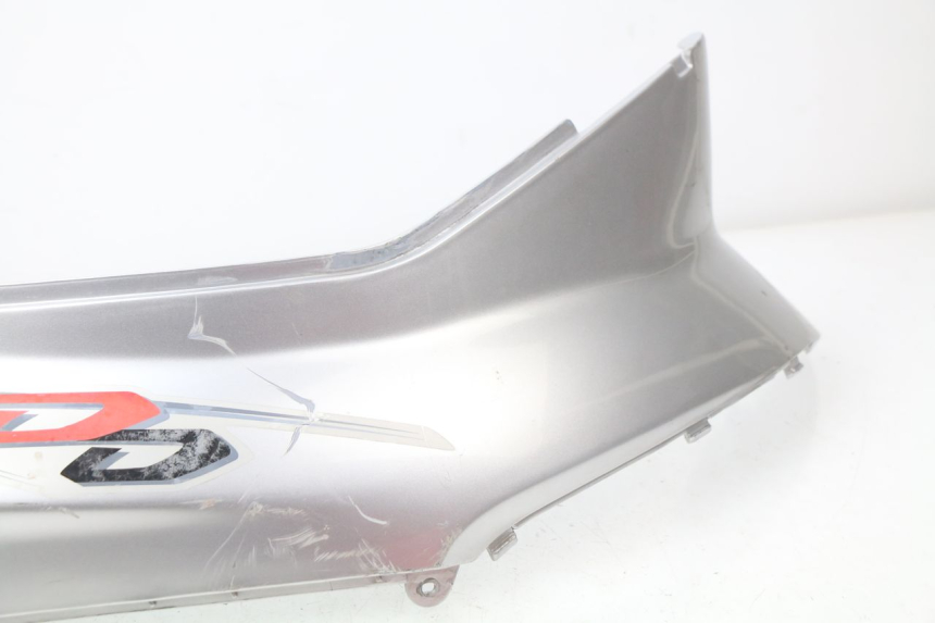 photo de PARAFANGO POSTERIORE DESTRO SYM DD 50 (2005 - 2011) - Caratteristiche distintive