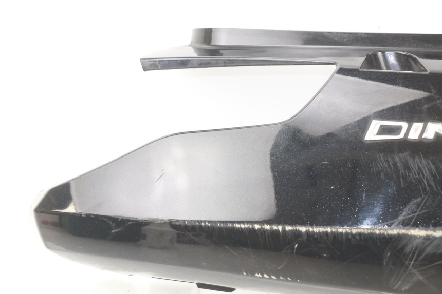 photo de FLANC POSTERIORE DESTRO KYMCO DINK 4T 50 (2007 - 2018) - Caratteristiche distintive
