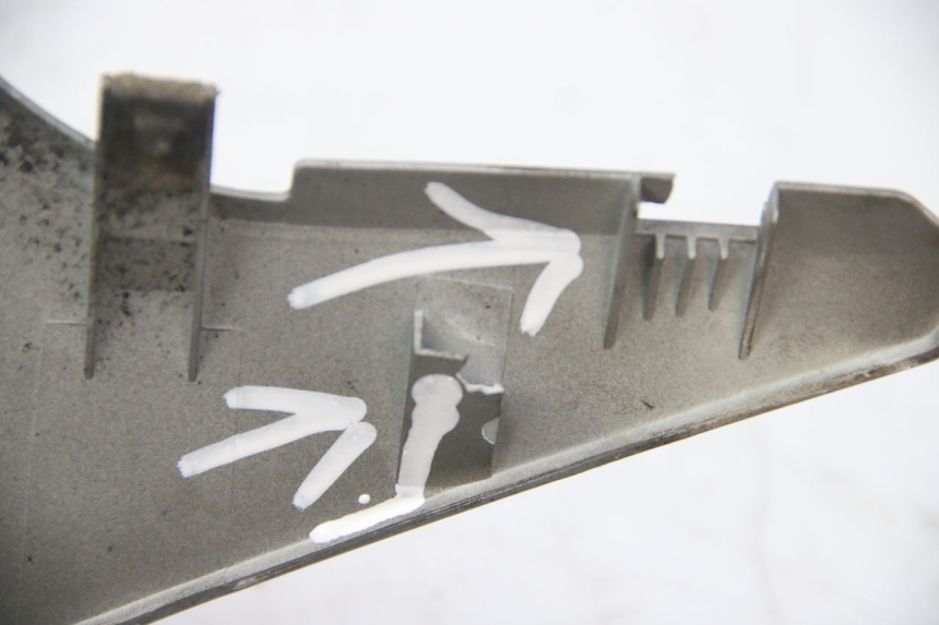 photo de PARAFANGO POSTERIORE DESTRO KYMCO DINK STREET 125 (2009 - 2014) - Altra vista dell'articolo