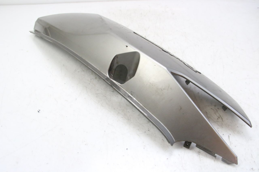 photo de PARAFANGO POSTERIORE DESTRO KYMCO DINK STREET 125 (2009 - 2014) - Zoom sullo stato d'uso