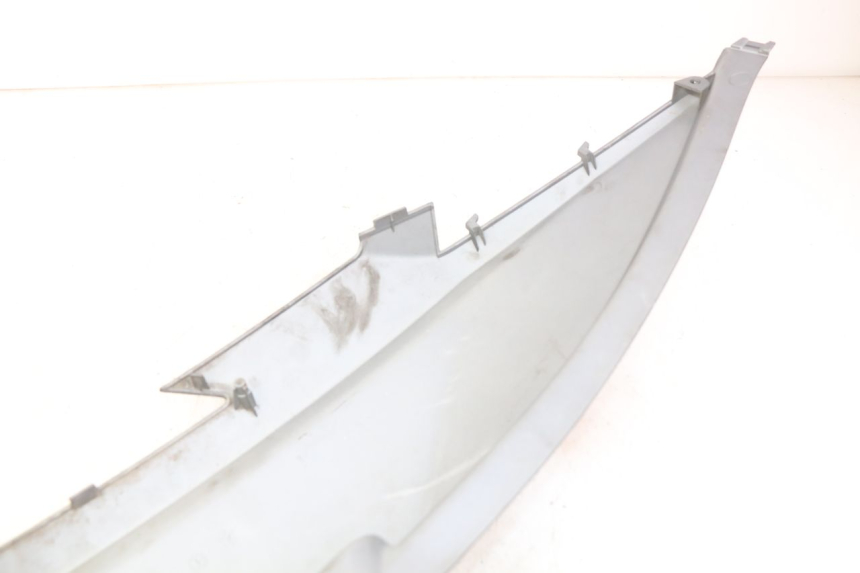 photo de PARAFANGO POSTERIORE DESTRO KYMCO DOWNTOWN ABS 125 (2015 - 2017) - Primo piano tecnico