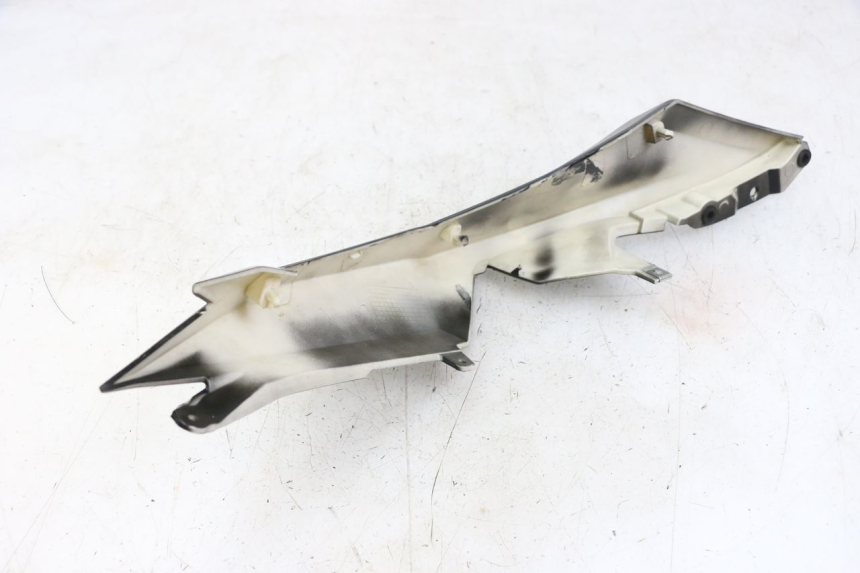 photo de CARENA POSTERIORE DESTRA EBROH BRAVO GLE 1 (2020 - 2024) - Altra angolazione