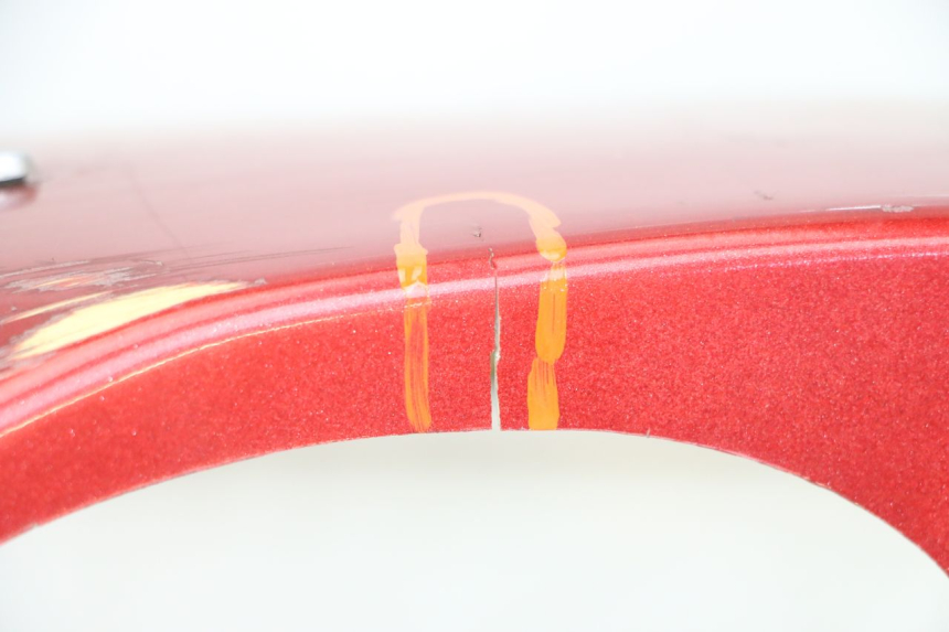 photo de CARENA POSTERIORE DESTRA PEUGEOT ELYSTAR 125 (2002 - 2007) - Marcature e riferimenti originali