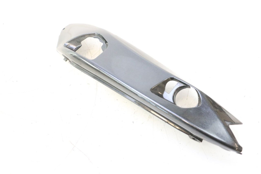 photo de FIANCATA POSTERIORE DESTRA KAWASAKI ER-6 ER6 F ABS 650 (2012 - 2016) - Dettagli dei punti di fissaggio