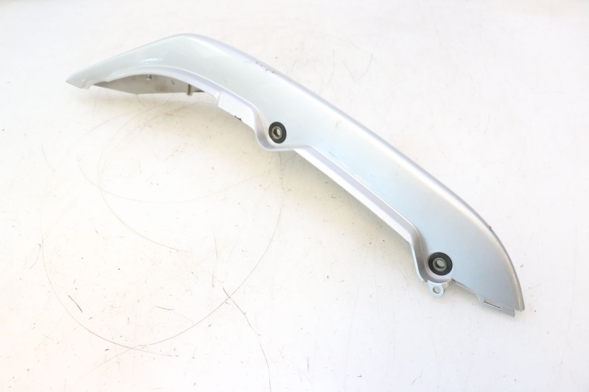 photo de CARENA POSTERIORE DESTRA KAWASAKI ER-6 ER6 N 650 (2005 - 2009) - Primo piano tecnico