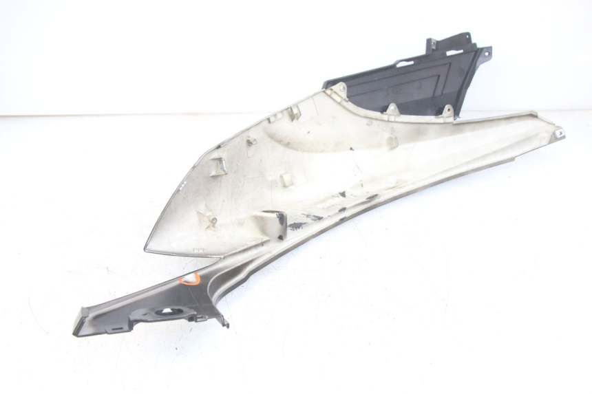 photo de PARAFANGO POSTERIORE DESTRO JM MOTORS EVOLIS 4T 50 (2018 - 2022) - Dettaglio del componente