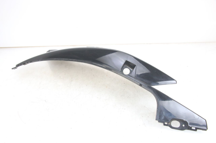 photo de PARAFANGO POSTERIORE DESTRO JM MOTORS EVOLIS 4T 50 (2018 - 2022) - Stato della superficie e materiale