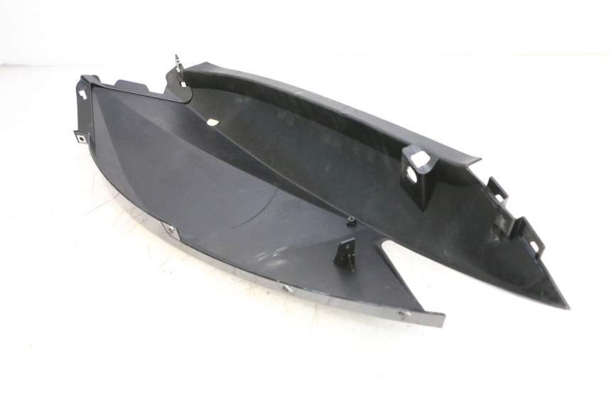 photo de FIANCATA POSTERIORE DESTRA KEEWAY F-ACT FACT EVO 50 (2020 - 2026) - Primo piano tecnico