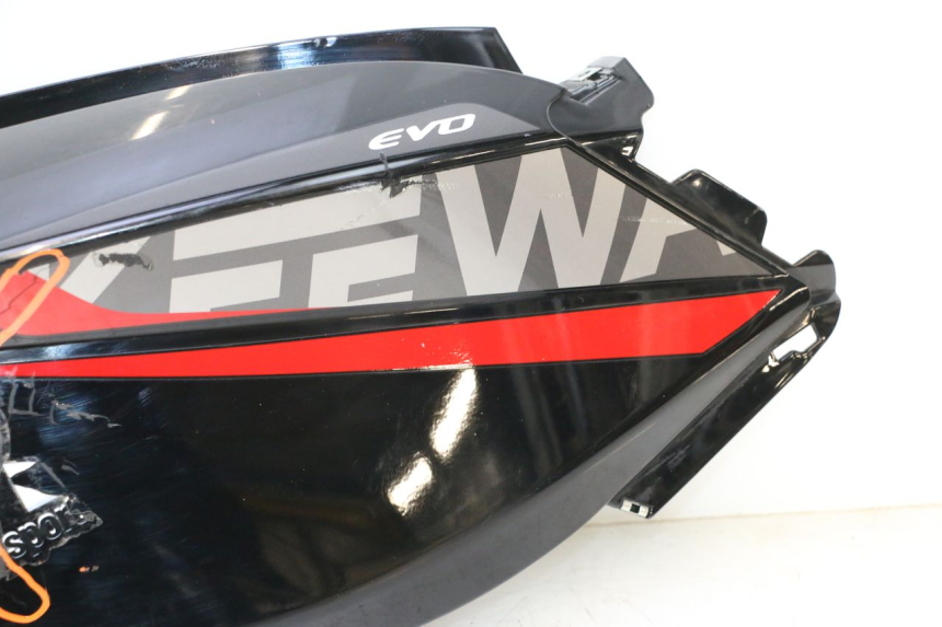 photo de FIANCATA POSTERIORE DESTRA KEEWAY F-ACT FACT EVO 50 (2020 - 2026) - Marcature e riferimenti originali