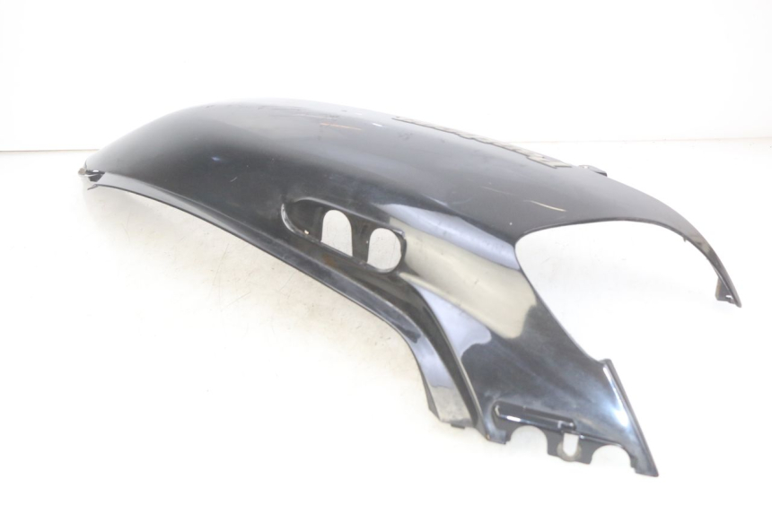 photo de PARAFANGO POSTERIORE DESTRO HONDA FES PANTHEON 2T 125 (1998 - 2002) - Altra vista dell'articolo