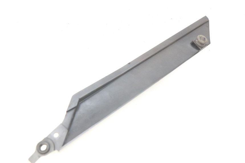 photo de PARAFANGO POSTERIORE DESTRO YAMAHA FJ 3CX 1200 (1986 - 1996) - Dettaglio del componente