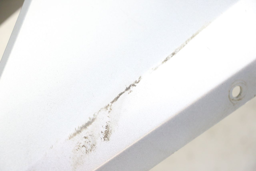 photo de CARENA POSTERIORE DESTRA MBK FLAME X 125 (2007 - 2016) - Altra vista dell'articolo