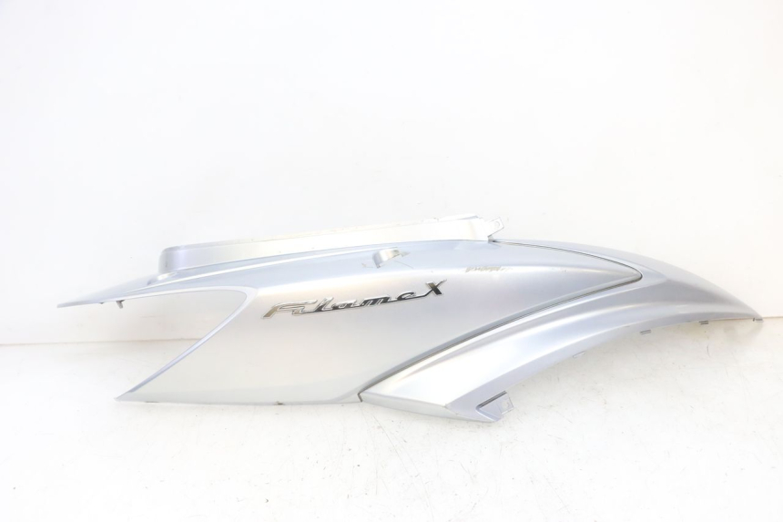 photo de CARENA POSTERIORE DESTRA MBK FLAME X 125 (2007 - 2016) - Vista principale