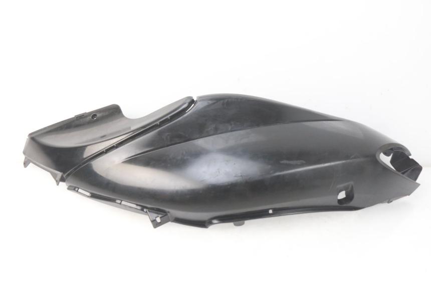 photo de PARAFANGO POSTERIORE DESTRO PIAGGIO FLY 2T 50 (2004 - 2017) - Zoom sullo stato d'uso