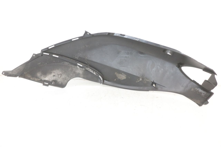 photo de PARAFANGO POSTERIORE DESTRO PIAGGIO FLY 2T 50 (2004 - 2017) - Altra angolazione