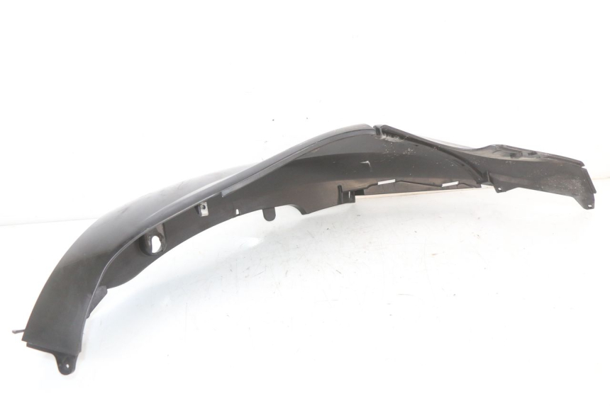 photo de PARAFANGO POSTERIORE DESTRO PIAGGIO FLY 2T 50 (2004 - 2017) - Dettagli dei punti di fissaggio