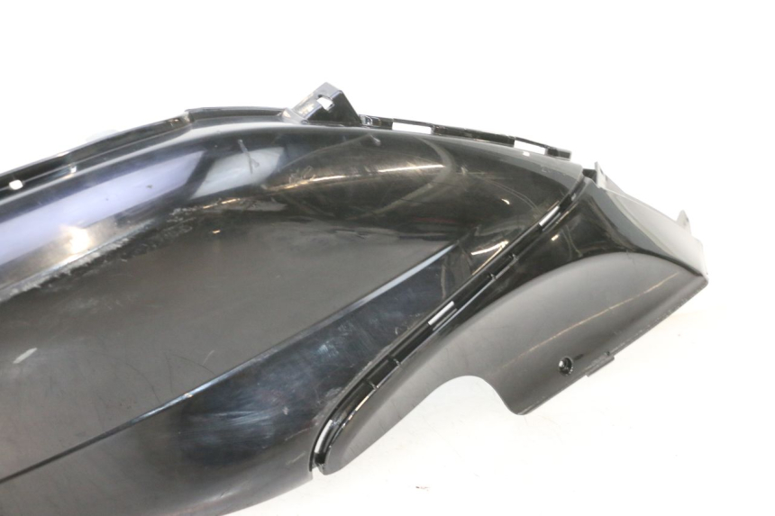 photo de PARAFANGO POSTERIORE DESTRO PIAGGIO FLY 2T 50 (2004 - 2017) - Zoom sullo stato d'uso