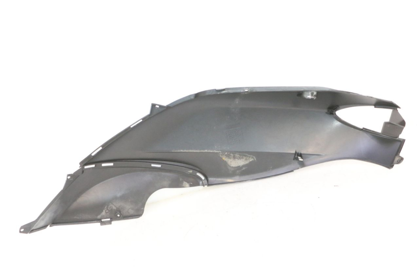 photo de PARAFANGO POSTERIORE DESTRO PIAGGIO FLY 2T 50 (2004 - 2017) - Primo piano tecnico
