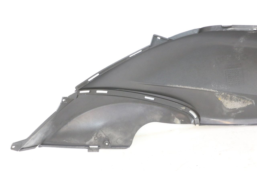photo de PARAFANGO POSTERIORE DESTRO PIAGGIO FLY 2T 50 (2004 - 2017) - Vista d'insieme del prodotto