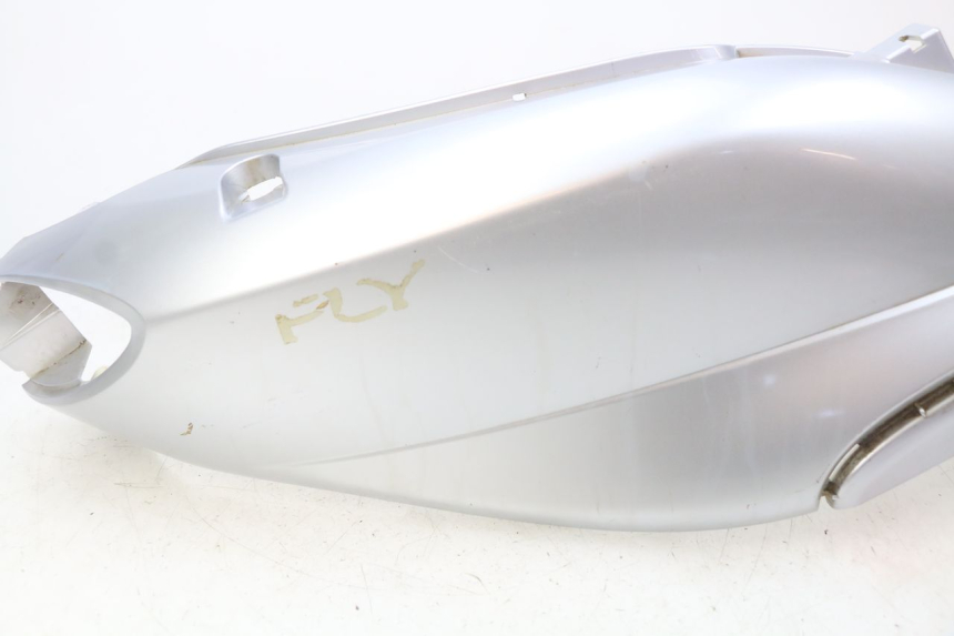 photo de PARAFANGO POSTERIORE DESTRO PIAGGIO FLY 100 (2006 - 2010) - Dettaglio del componente