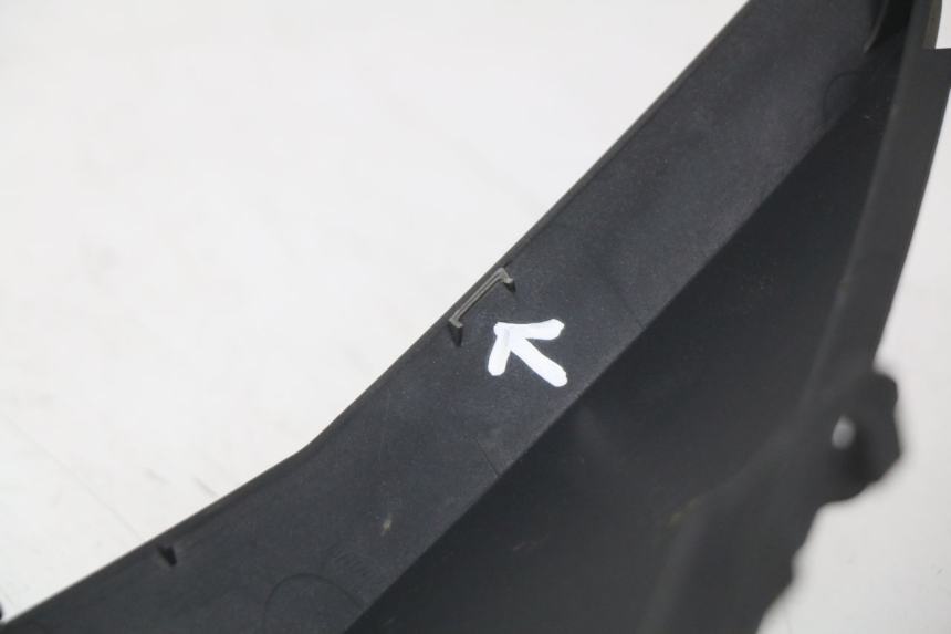 photo de PARAFANGO POSTERIORE DESTRO HONDA FORZA 125 (2015 - 2016) - Primo piano tecnico