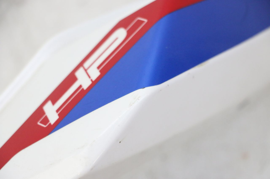 photo de CARENA POSTERIORE DESTRA BMW G310 R 310 (2016 - 2020) - Stato della superficie e materiale