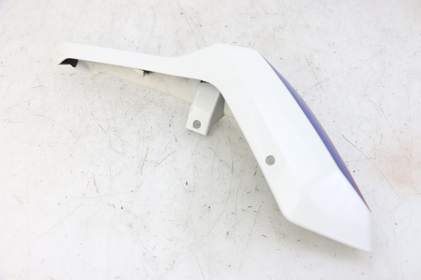 photo de CARENA POSTERIORE DESTRA BMW G310 R 310 (2016 - 2020) - Marcature e riferimenti originali