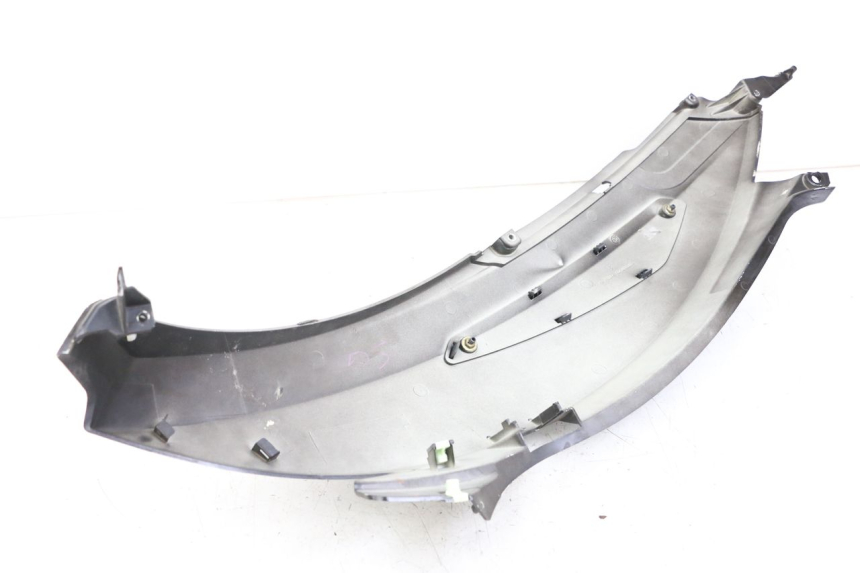 photo de CARENA POSTERIORE DESTRA PEUGEOT GEOPOLIS RS 125 (2007 - 2009) - Ricambio usato controllato