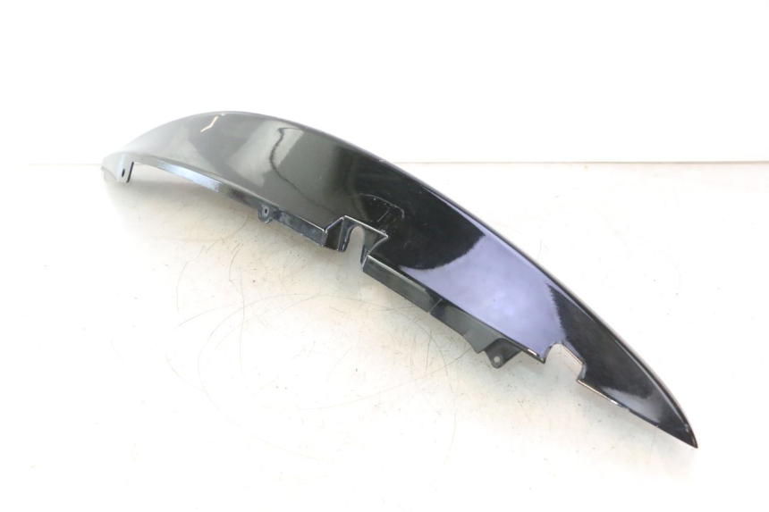 photo de CARENA POSTERIORE DESTRA GILERA GP 800 (2007 - 2013) - Stato della superficie e materiale