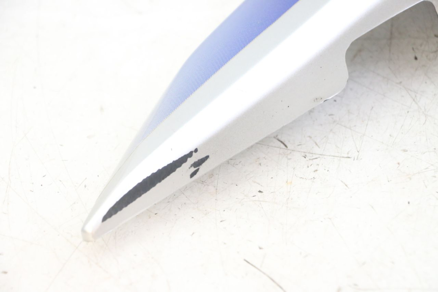 photo de CARENA POSTERIORE DESTRA SUZUKI GS GSE 500 (2001 - 2003) - Dettagli dei punti di fissaggio