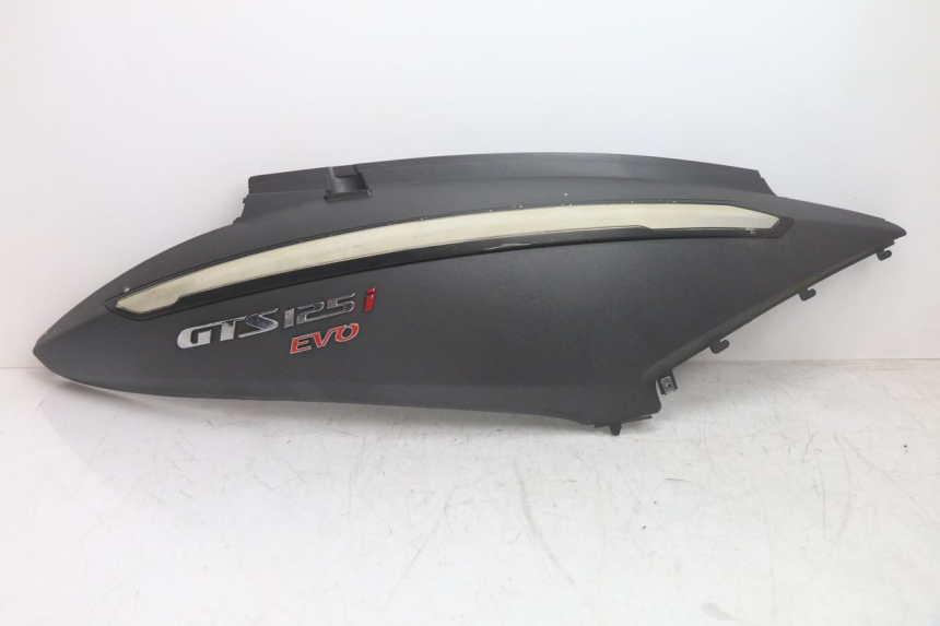 photo de CARENA POSTERIORE DESTRA SYM GTS EVO 125 (2009 - 2013) - Vista principale