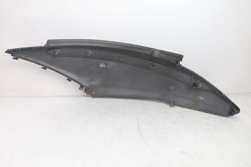 photo de CARENA POSTERIORE DESTRA SYM GTS EVO 125 (2009 - 2013) - Vista d'insieme del prodotto