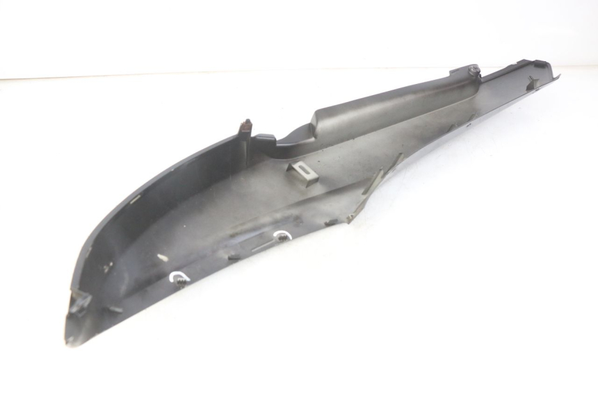 photo de PARAFANGO POSTERIORE DESTRO YAMAHA HW XENTER 125 (2011 - 2017) - Dettaglio del componente