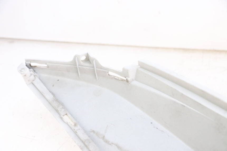 photo de PARAFANGO POSTERIORE DESTRO SYM JET 14 4T 50 (2018 - 2022) - Zoom sullo stato d'uso